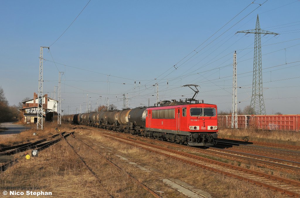 155 096-1 rollt mit dem FZ 53081 (Wittenberge - Seddin) durch Satzkorn (21.02.11)