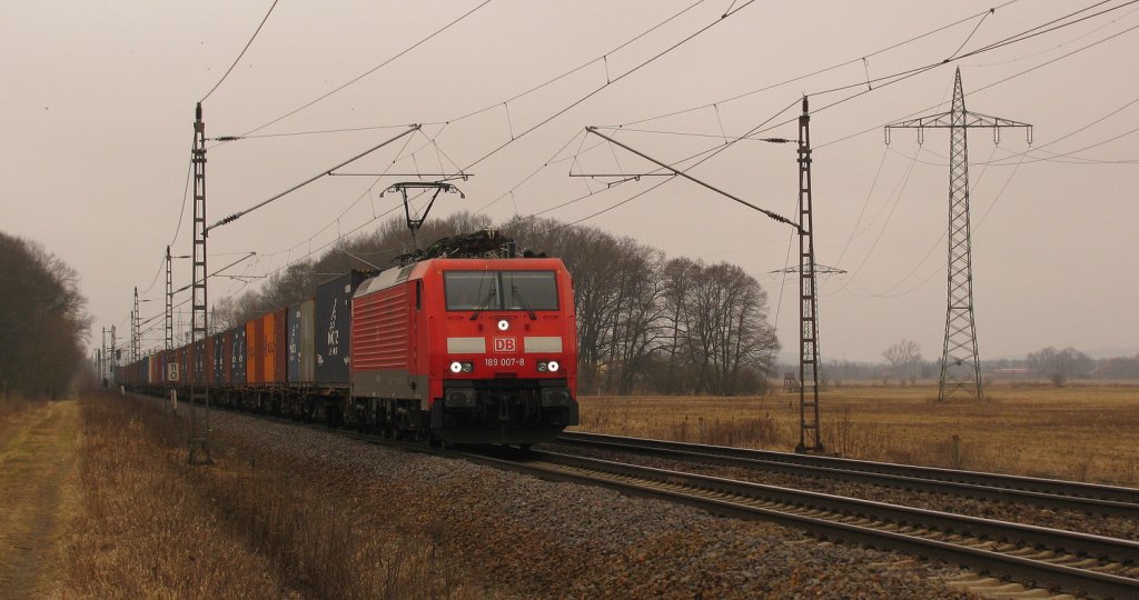 189 007-8 mit TEC 41305 von Hamburg Waltershof nach Prag durch Ahrensdorf am 05.03.2011.