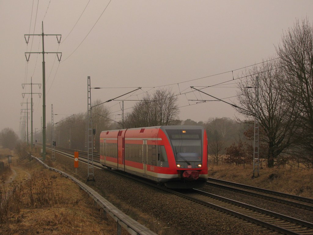 9:01: RB 22 nach Berlin Sch�nefeld Flughafen am 05.03.2011 durch Diedersdorf.