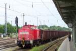 298 316-1 wartet hier auf die Weiterfahrt in Richtung Hafen von K�nigs Wusterhausen um dort den Kohlezug, bzw den Inhalt der Waggons auf Schiffe zu verladen.