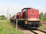Am 11. Mai 2012 passiert 204 347-9 (202 347-1) und eine Schwesterlok der  MTEG - Muldental Eisenbahnverkehrsgesellschaft mbH den Bahn�bergang in K�nigs Wusterhausen, Fichtestrasse mit einem G�terzug. 