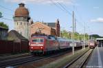 120 146-6 mit dem IC 1925 von Berlin S�dkreuz nach K�ln Hbf und den IC 1993 von Berlin S�dkreuz nach Stuttgart Hbf in Rathenow.