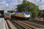 Als Schublok diente diesmal ME 146-12,welche hier sch�n mit dem Berliner Nahverkehr,der S-Bahn festgehalten wurde,S-Bhf Tiergarten (18.09.10)