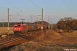 185 346-4 mit gemischter Fracht nach Seddin in abendlicher Sonne bei Nudow (03.03.11)