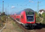 Ein moderner Steuerwagen hat hier gerade Einfahrt mit  seinem  RE2 in den Bahnhof von L�bbenau/Spreewald.