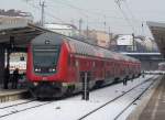 Aus Frankfurt/Oder kam hier der RE1 in den Bahnhof von Berlin Lichtenberg eingefahren.