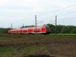 Der n�chste RE 2 nach Cottbus mit Sonne am 1.Mai 2010.