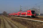 Hier zu sehen der Umleiter-RE2 von Berlin Hbf(tief) nach Cottbus.