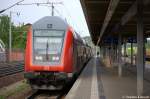 In Rathenow verl�sst gerade der RE2 (RE 37415) nach K�nigs Wusterhausen den Bahnhof.
